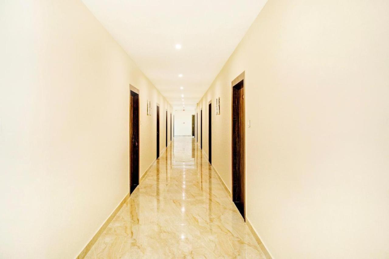 Silver Regency غاواهاتي المظهر الخارجي الصورة